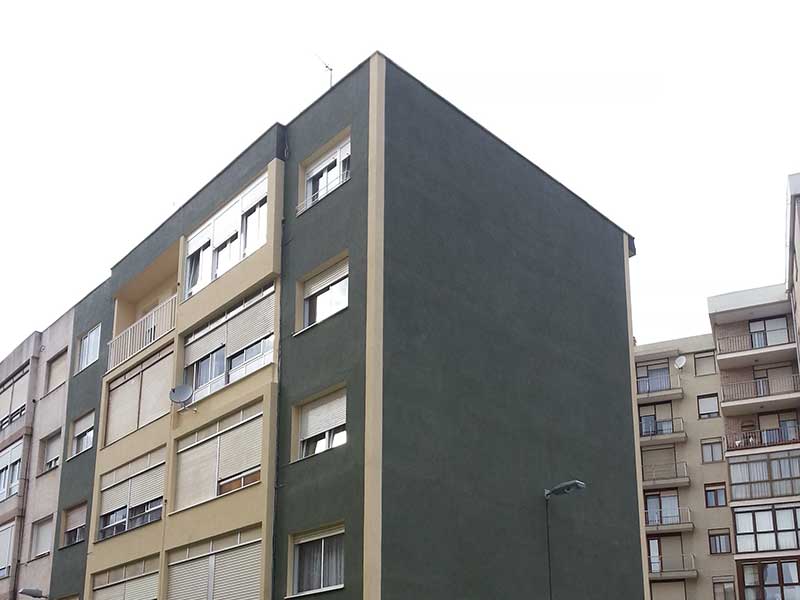 Rehabilitación de fachada con sistema SATE en Santander